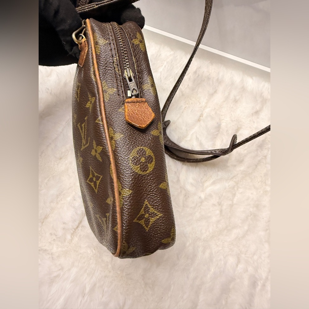 Louis Vuitton Monogram Danube Crossbody Bag - Picture 10 of 11